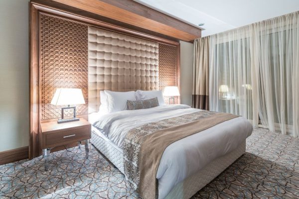 The Lodge - King Bed