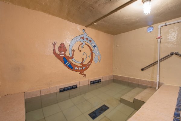 Private Bath 2 - Image 4